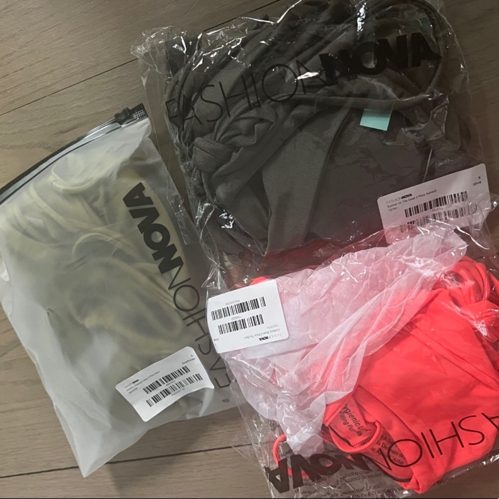 Fashion Nova Swimsuits (3 sets)